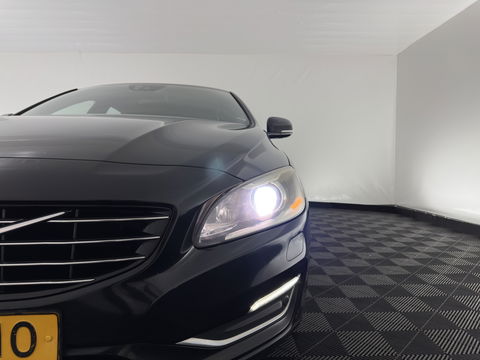 Volvo V60 2.4 D6 AWD Plug-In Hybrid Summum (PLUG-IN) AUT.* NAVI-FULLMAP | CRUISE | BI-XENON | HEATED-SPORTSEATS | LEATHER | CAMERA | TOWBAR | 17'' ALU*