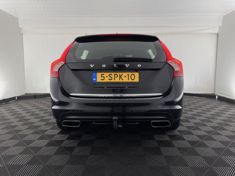Volvo V60 2.4 D6 AWD Plug-In Hybrid Summum (PLUG-IN) AUT.* NAVI-FULLMAP | CRUISE | BI-XENON | HEATED-SPORTSEATS | LEATHER | CAMERA | TOWBAR | 17'' ALU*
