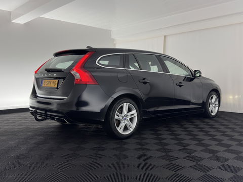 Volvo V60 2.4 D6 AWD Plug-In Hybrid Summum (PLUG-IN) AUT.* NAVI-FULLMAP | CRUISE | BI-XENON | HEATED-SPORTSEATS | LEATHER | CAMERA | TOWBAR | 17'' ALU*