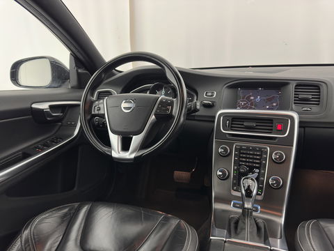 Volvo V60 2.4 D6 AWD Plug-In Hybrid Summum (PLUG-IN) AUT.* NAVI-FULLMAP | CRUISE | BI-XENON | HEATED-SPORTSEATS | LEATHER | CAMERA | TOWBAR | 17'' ALU*
