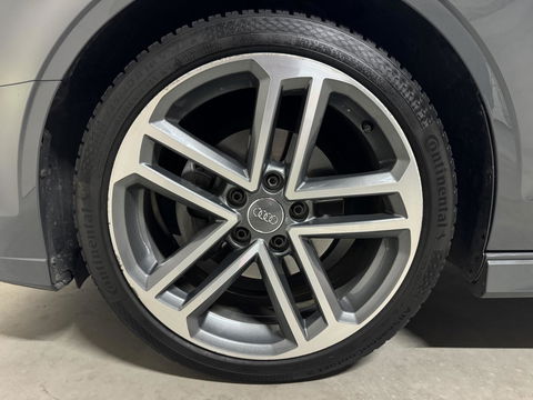 Audi A3 Limousine TFSI S-Line Black Edition Cruise CarPlay PDC