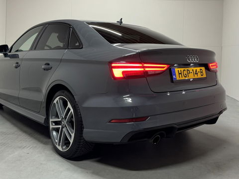 Audi A3 Limousine TFSI S-Line Black Edition Cruise CarPlay PDC