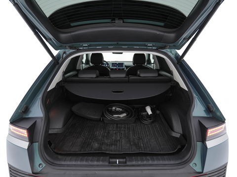 Hyundai IONIQ 5 Connect+ AWD 77.4 kWh [3-FASE] { SOH-} (INCL-BTW) Aut.* HEATPUMP | LUXURY-LEATHER | BOSE-AUDIO | FULL-LED | DIGI-COCKPIT | AMBIENT-LIGHT | DAB | SHIFT-PADDLES | HEAD-UP | NAVI-FULLMAP | KEYLESS | CAMERA | HEATED-COMFORTSEATS | ...