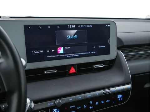 Hyundai IONIQ 5 Connect+ AWD 77.4 kWh [3-FASE] { SOH-} (INCL-BTW) Aut.* HEATPUMP | LUXURY-LEATHER | BOSE-AUDIO | FULL-LED | DIGI-COCKPIT | AMBIENT-LIGHT | DAB | SHIFT-PADDLES | HEAD-UP | NAVI-FULLMAP | KEYLESS | CAMERA | HEATED-COMFORTSEATS | ...