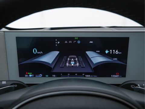 Hyundai IONIQ 5 Connect+ AWD 77.4 kWh [3-FASE] { SOH-} (INCL-BTW) Aut.* HEATPUMP | LUXURY-LEATHER | BOSE-AUDIO | FULL-LED | DIGI-COCKPIT | AMBIENT-LIGHT | DAB | SHIFT-PADDLES | HEAD-UP | NAVI-FULLMAP | KEYLESS | CAMERA | HEATED-COMFORTSEATS | ...