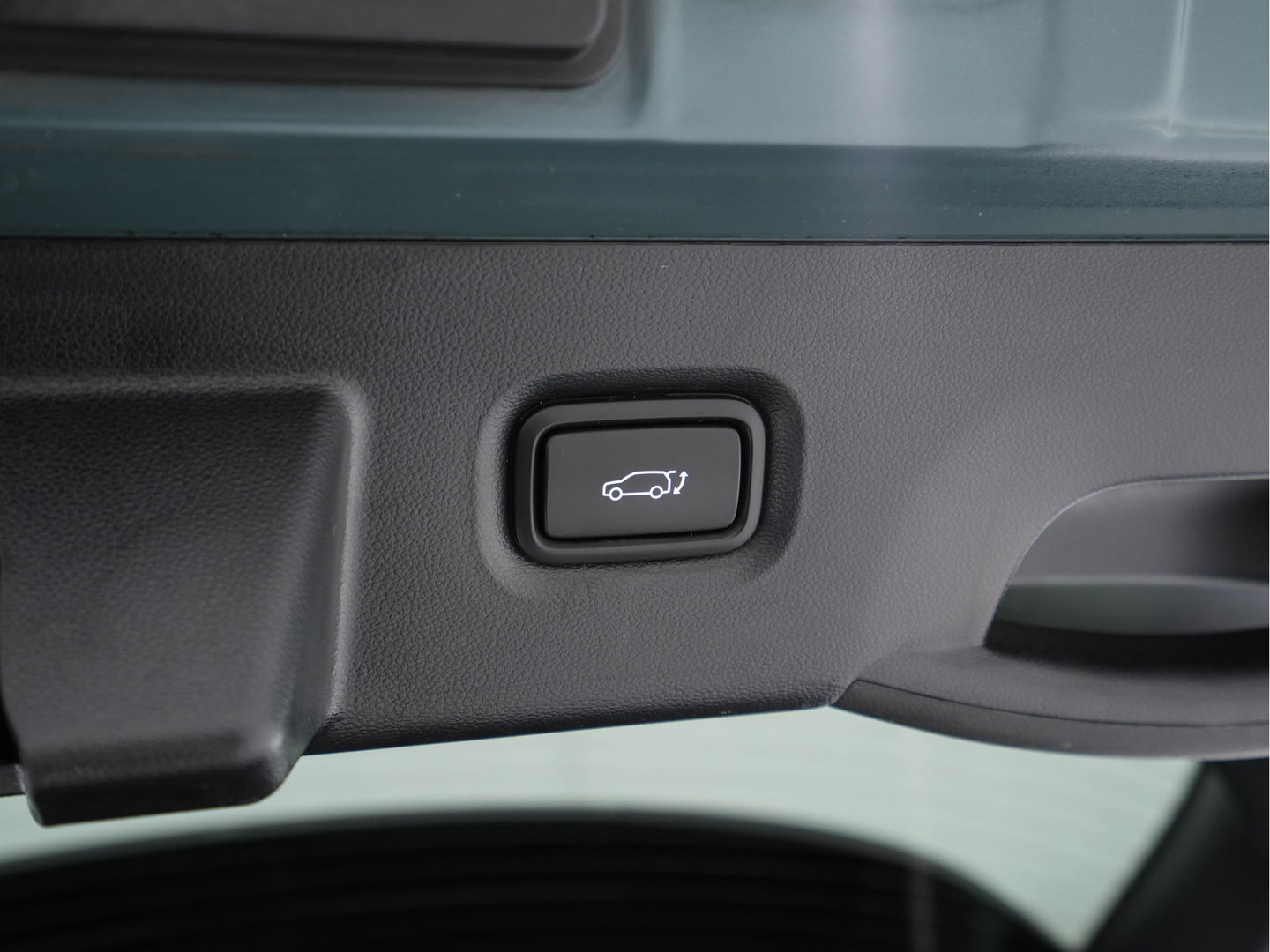 Hyundai IONIQ 5 Connect+ AWD 77.4 kWh [3-FASE] { SOH-92% } (INCL-BTW) Aut.* HEATPUMP | LEATHER | BOSE-AUDIO | FULL-LED | DIGI-COCKPIT | AMBIENT-LIGHT | DAB | SHIFT-PADDLES | HEAD-UP | NAVI-FULLMAP | KEYLESS | CAMERA | HEATED-COMFORTSEATS | ...