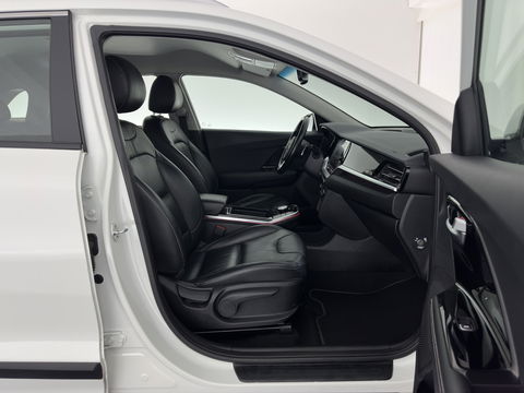 Kia e-Niro DynamicLine 64 kWh {SOH- 100%} (INCL. BTW) AUT.* HEATPUMP | LEATHER | FULL-LED | NAVI-FULLMAP | ADAPTIVE-CRUISE | CAMERA | KEYLESS | AMBIENT-LIGHT | 17'' ALU.