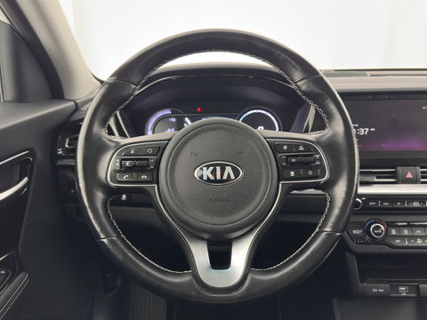 Kia e-Niro DynamicLine 64 kWh {SOH- 100%} (INCL. BTW) AUT.* HEATPUMP | LEATHER | FULL-LED | NAVI-FULLMAP | ADAPTIVE-CRUISE | CAMERA | KEYLESS | AMBIENT-LIGHT | 17'' ALU.