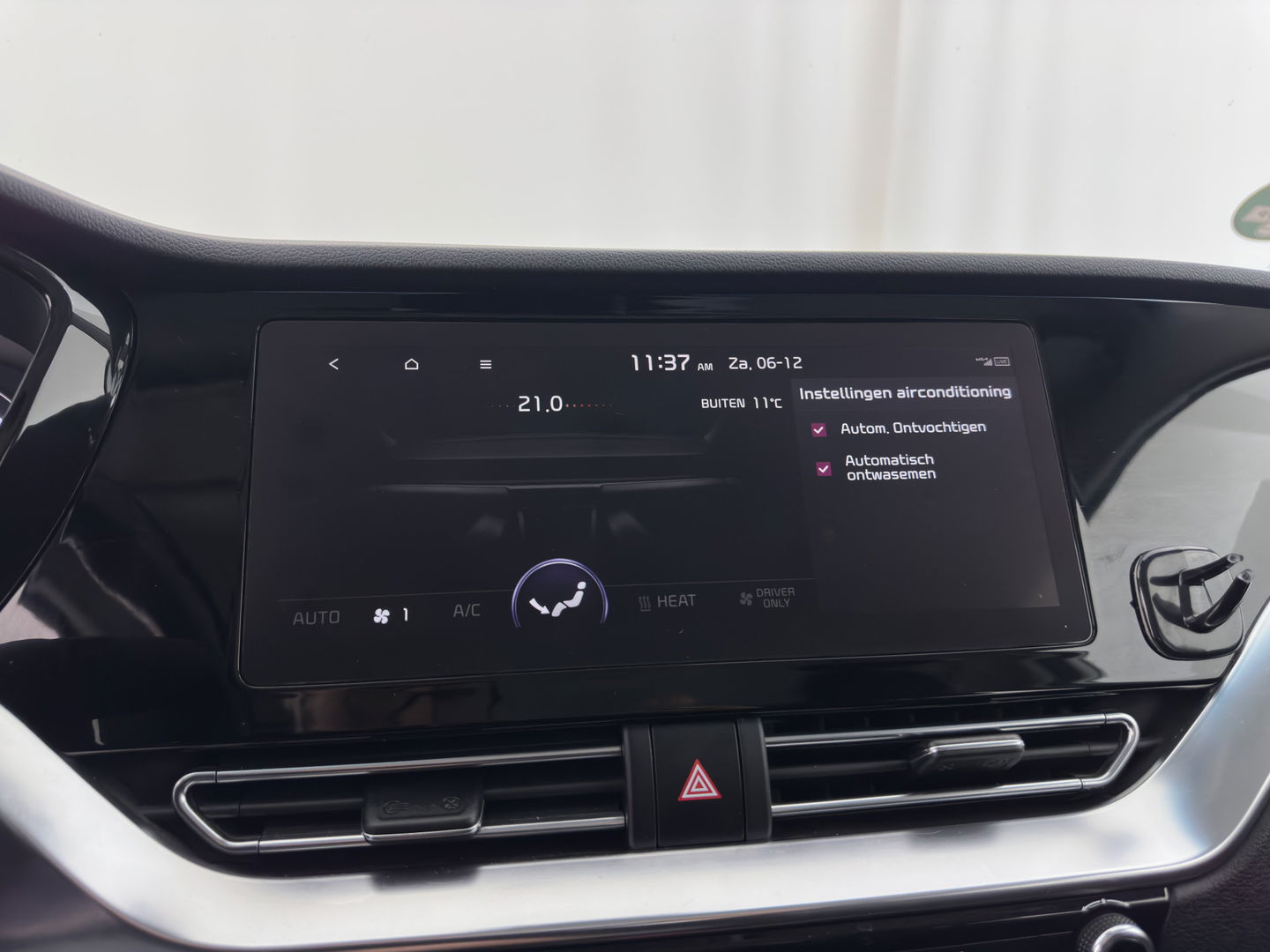 Kia e-Niro DynamicLine 64 kWh {SOH- 100%} (INCL. BTW) AUT.* HEATPUMP | LEATHER | FULL-LED | NAVI-FULLMAP | ADAPTIVE-CRUISE | CAMERA | KEYLESS | AMBIENT-LIGHT | 17'' ALU.