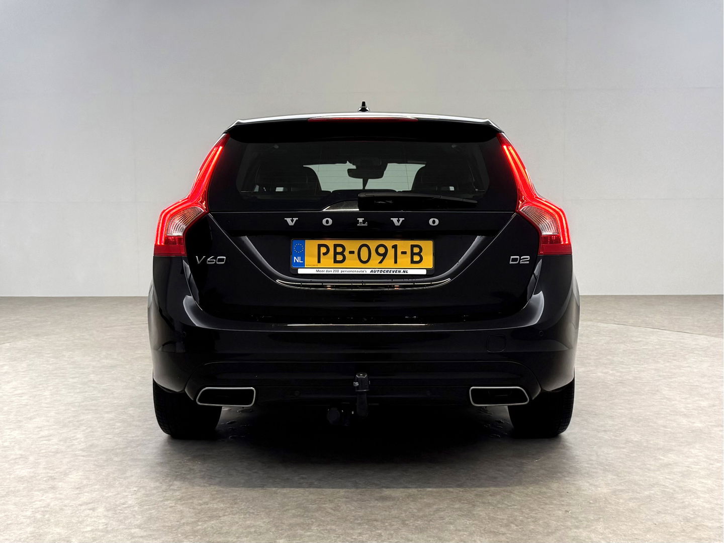 Volvo V60 2.0 D2 Momentum | Virtual | Cruise | Navi | Stoelverw. | Trekh. | Leder | Parkeersens. | NAP