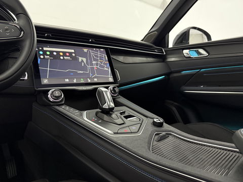 Lynk Co 01 1.5 | Nardo Grey | Pano | 360° | Memory | Sfeerverl. | Carplay | Virtual | Keyless | NAP