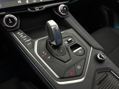 Lynk Co 01 1.5 | Nardo Grey | Pano | 360° | Memory | Sfeerverl. | Carplay | Virtual | Keyless | NAP