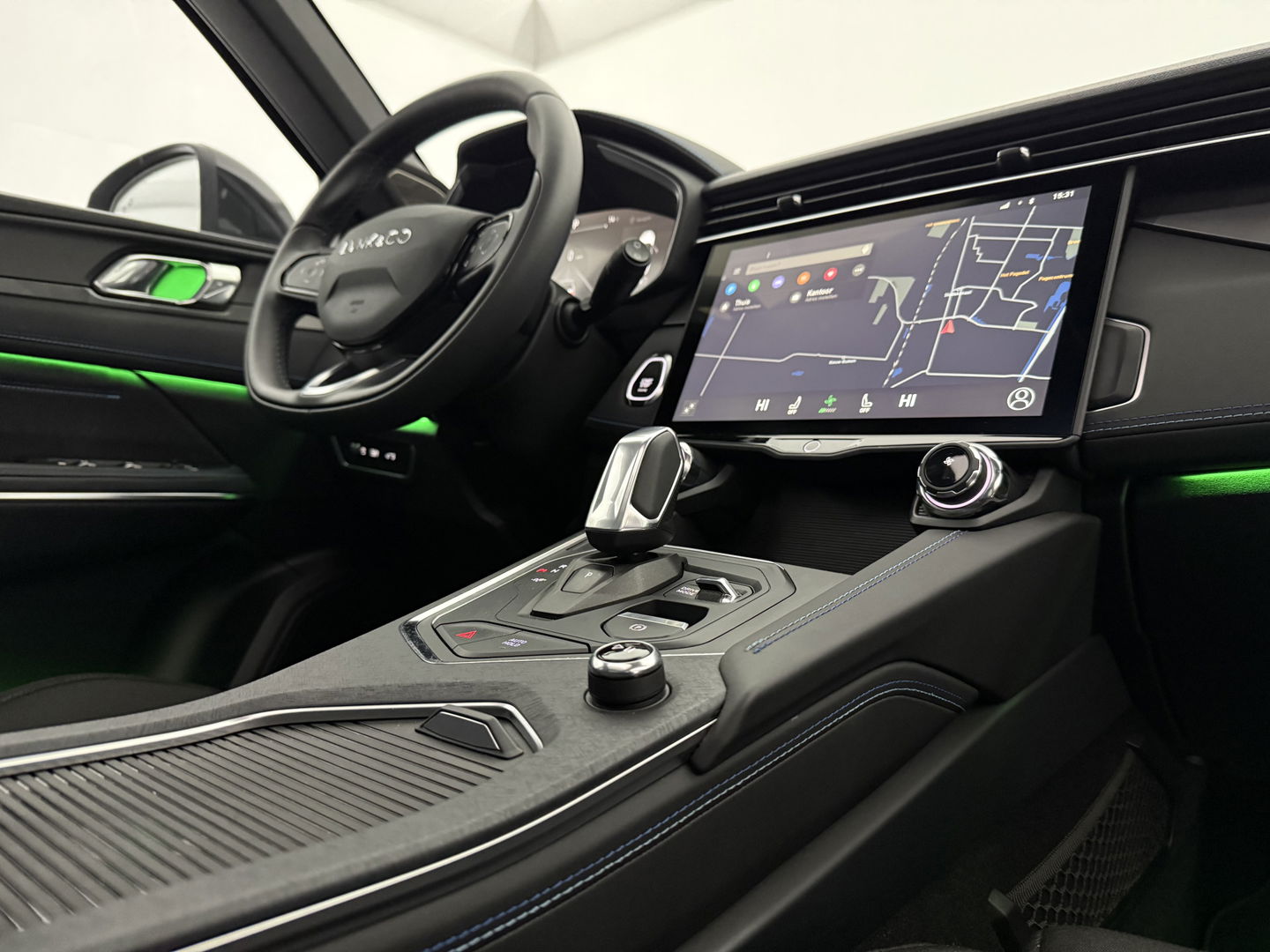 Lynk Co 01 1.5 | Nardo Grey | Pano | 360° | Memory | Sfeerverl. | Carplay | Virtual | Keyless | NAP