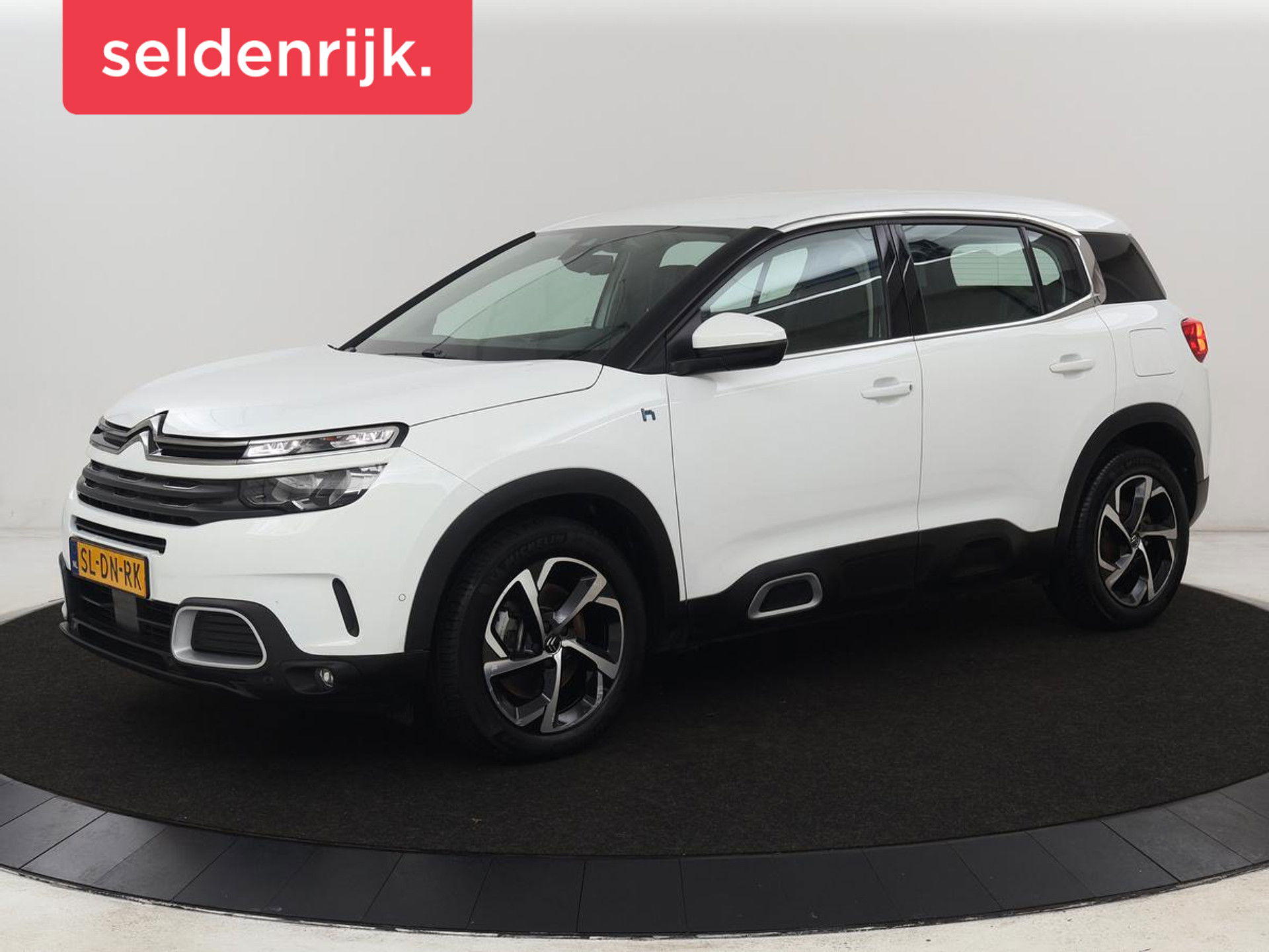 Citroën C5 Aircross 1.6 Plug-in Hybrid 225 Business | Camera | Carplay | Navigatie | Digital Cockpit | DAB | Climate control | Bluetooth | Cruise control