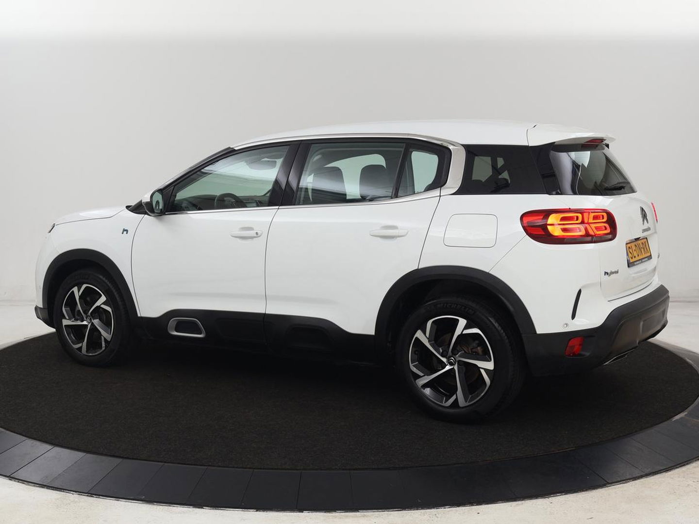 Citroën C5 Aircross 1.6 Plug-in Hybrid 225 Business | Camera | Carplay | Navigatie | Digital Cockpit | DAB | Climate control | Bluetooth | Cruise control