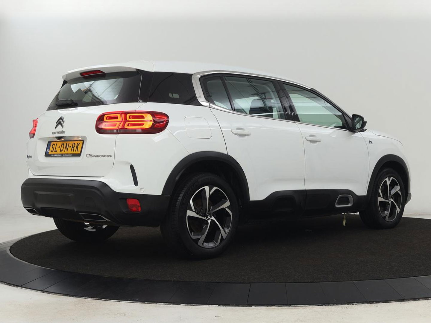 Citroën C5 Aircross 1.6 Plug-in Hybrid 225 Business | Camera | Carplay | Navigatie | Digital Cockpit | DAB | Climate control | Bluetooth | Cruise control