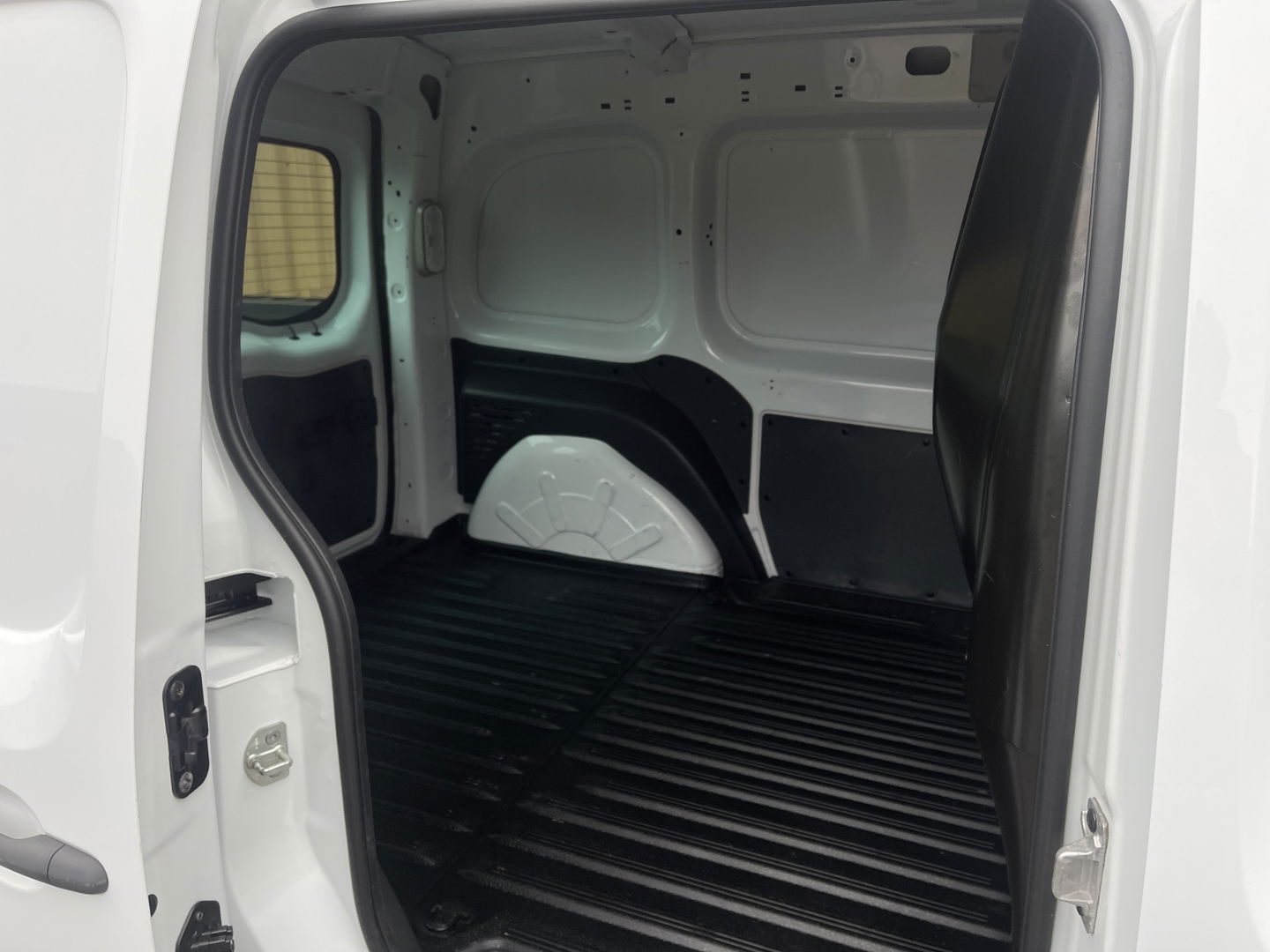 Mercedes-Benz Citan 108 CDI BlueEFFICIENCY | Bluetooth | Cruise Control | Airconditioning | Tussenschot met Ruit | Achterdeuren |