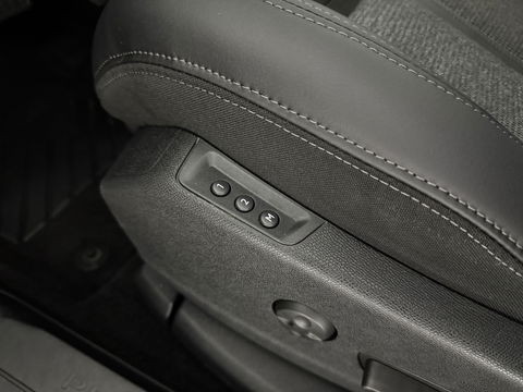 Peugeot 5008 1.2 PureTech 7p. | Pano | Sfeer | Memory | Adap. Cruise | Keyless | Virtual | Clima | Carplay | Camera | Trekh.