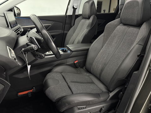 Peugeot 5008 1.2 PureTech 7p. | Pano | Sfeer | Memory | Adap. Cruise | Keyless | Virtual | Clima | Carplay | Camera | Trekh.