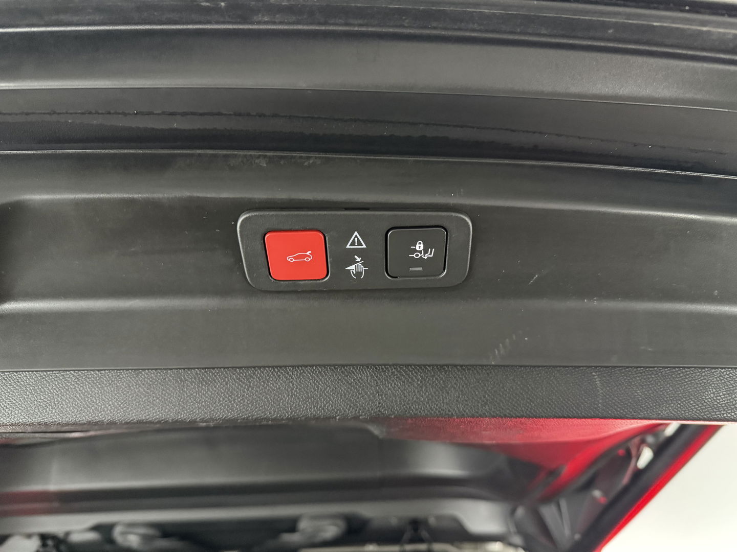 Peugeot 5008 1.2 PureTech 7p. | Pano | Sfeer | Memory | Adap. Cruise | Keyless | Virtual | Clima | Carplay | Camera | Trekh.