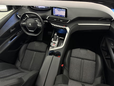 Peugeot 5008 1.2 PureTech 7p. | Pano | Sfeer | Memory | Adap. Cruise | Keyless | Virtual | Clima | Carplay | Camera | Trekh.