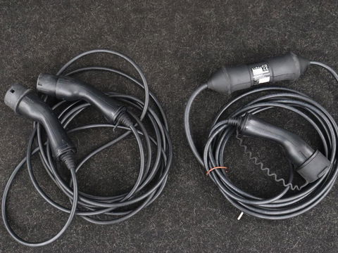 Lynk & Co 01 1.5 Plug In | Panoramadak | Trekhaak | Infinity by Harman | Camera | Adaptive cruise | Stoelverwarming | Carplay | Memory | Full LED | PHEV