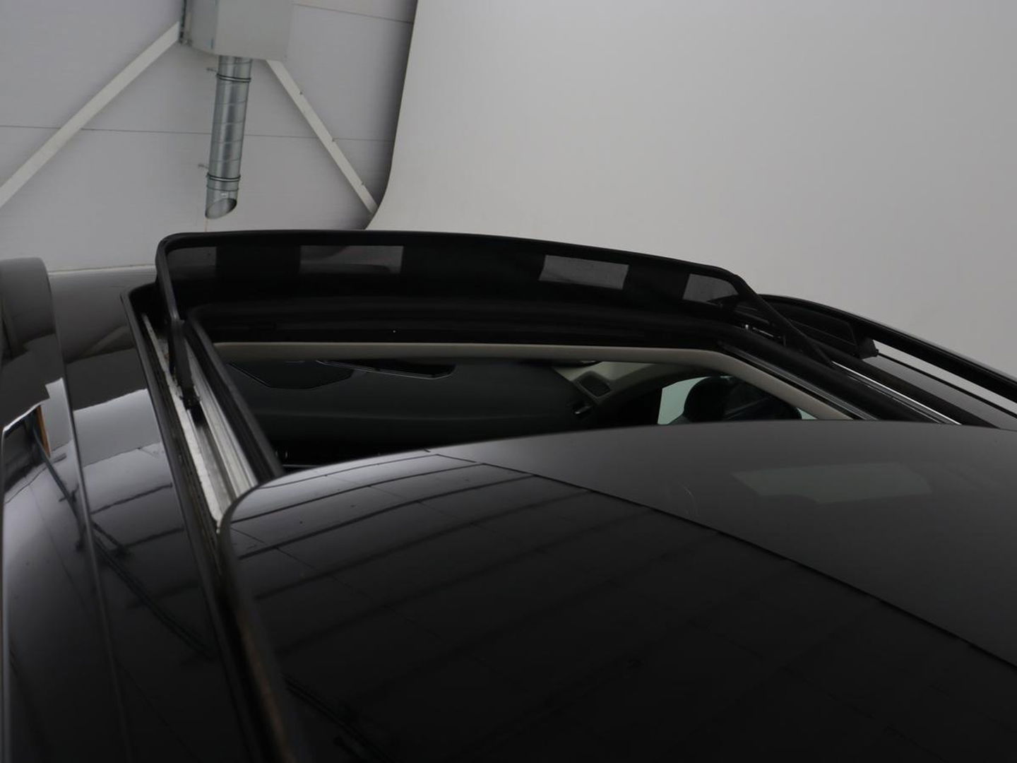 Lynk & Co 01 1.5 Plug In | Panoramadak | Trekhaak | Infinity by Harman | Camera | Adaptive cruise | Stoelverwarming | Carplay | Memory | Full LED | PHEV