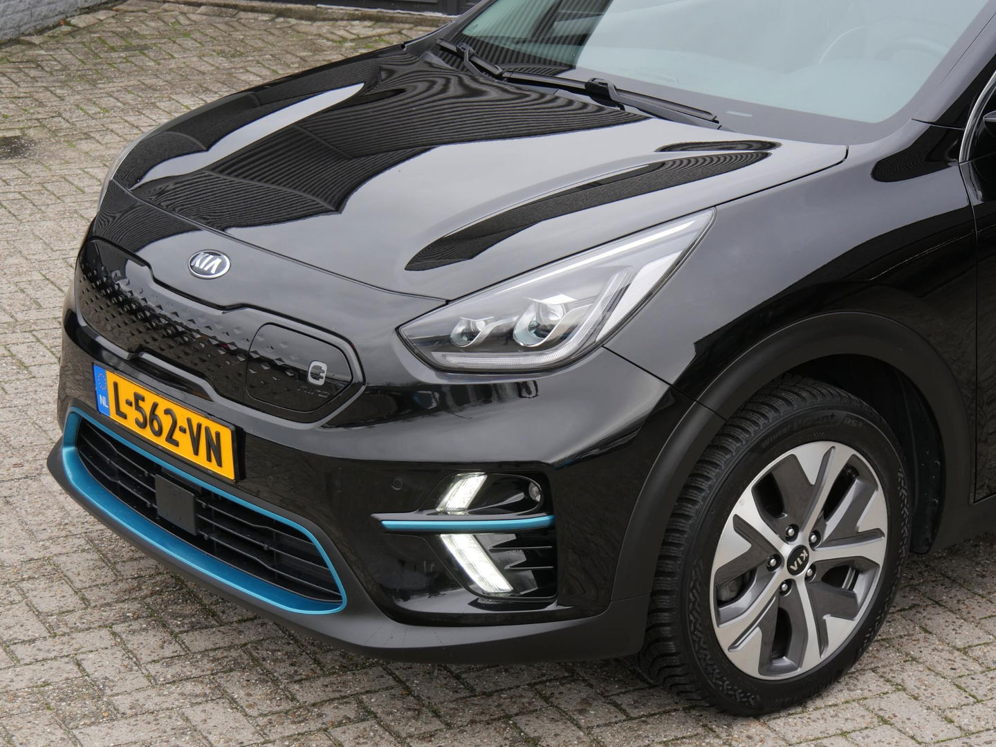 Kia e-Niro 64kWh 3-FASE/ SOH 100%/ EXECUTIVELINE/ SCHUIFDAK