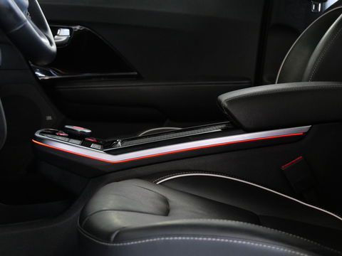 Kia e-Niro 64kWh 3-FASE/ SOH 100%/ EXECUTIVELINE/ SCHUIFDAK