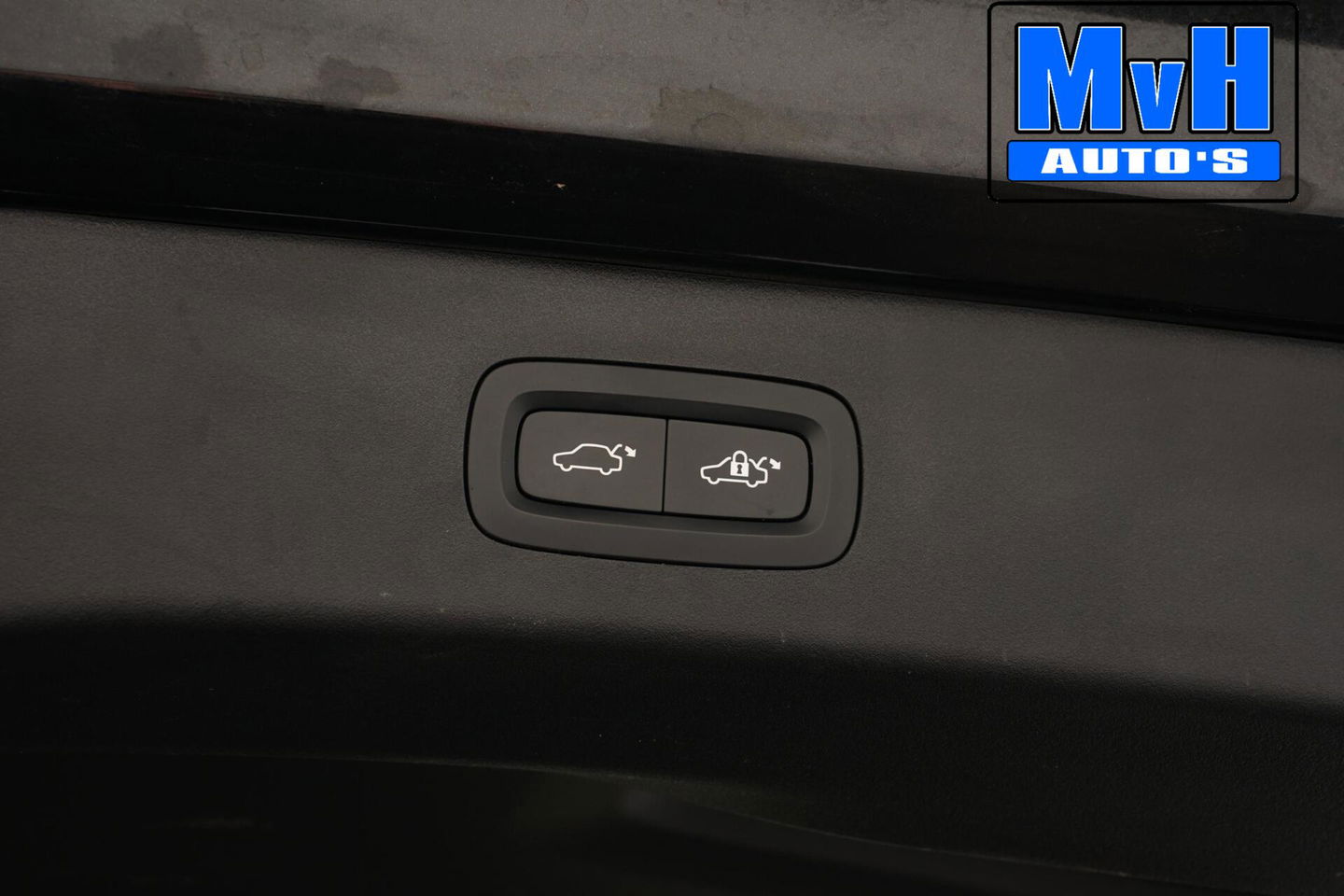 Lynk & Co 01 1.5 Plug-in Hybride|FULL BLACK XL|360°CAM|NAP