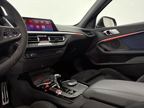 BMW 1-serie M135i xDrive M-Sport | Pano | HuD | Alcantara | Virtual | Sfeer | Stoelverw. | Carplay | Cruise