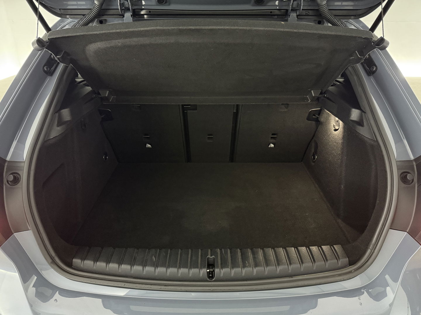 BMW 1-serie M135i xDrive M-Sport | Pano | HuD | Alcantara | Virtual | Sfeer | Stoelverw. | Carplay | Cruise