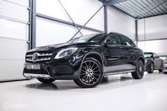Mercedes-Benz GLA 250 4Matic Premium Plus AMG | Panorama | Adaptive cruise | Camera | All Seasons | Trekhaak | LED | Stoelverwarming | rijklaarpri