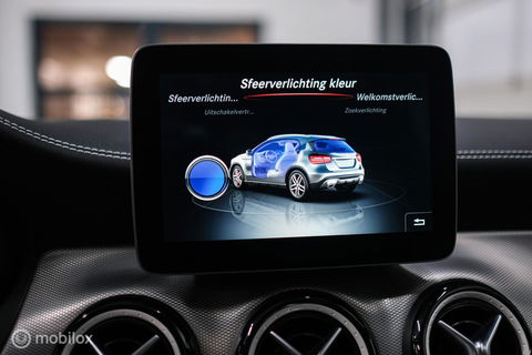 Mercedes-Benz GLA 250 4Matic Premium Plus AMG | Panorama | Adaptive cruise | Camera | All Seasons | Trekhaak | LED | Stoelverwarming | rijklaarpri