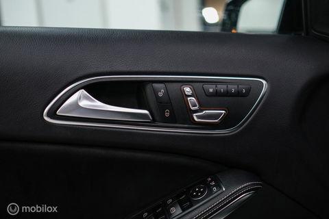 Mercedes-Benz GLA 250 4Matic Premium Plus AMG | Panorama | Adaptive cruise | Camera | All Seasons | Trekhaak | LED | Stoelverwarming | rijklaarpri