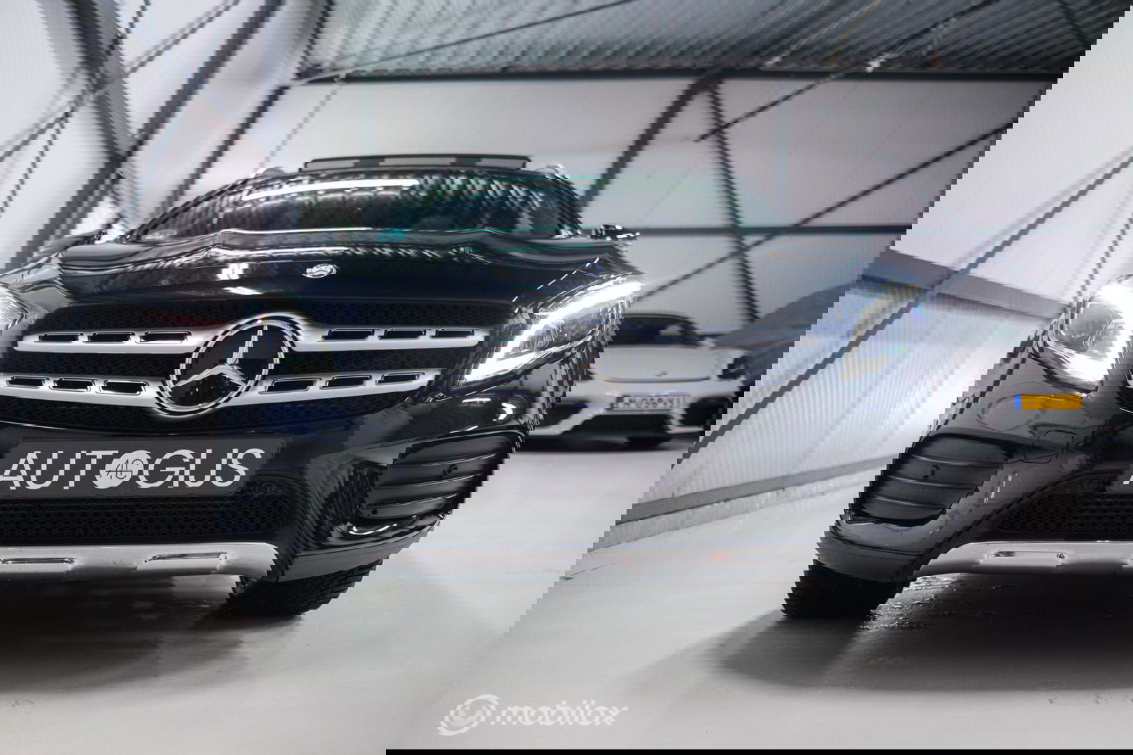 Mercedes-Benz GLA 250 4Matic Premium Plus AMG | Panorama | Adaptive cruise | Camera | All Seasons | Trekhaak | LED | Stoelverwarming | rijklaarpri