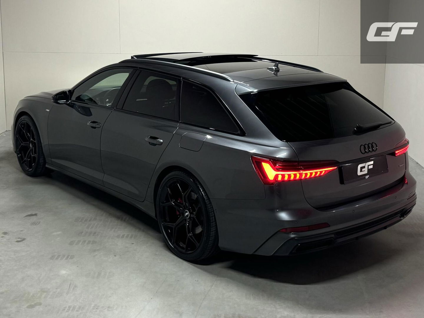 Audi A6 Avant 55 TFSI e Quattro Competition S-Line Edition Pano HUD Sfeer