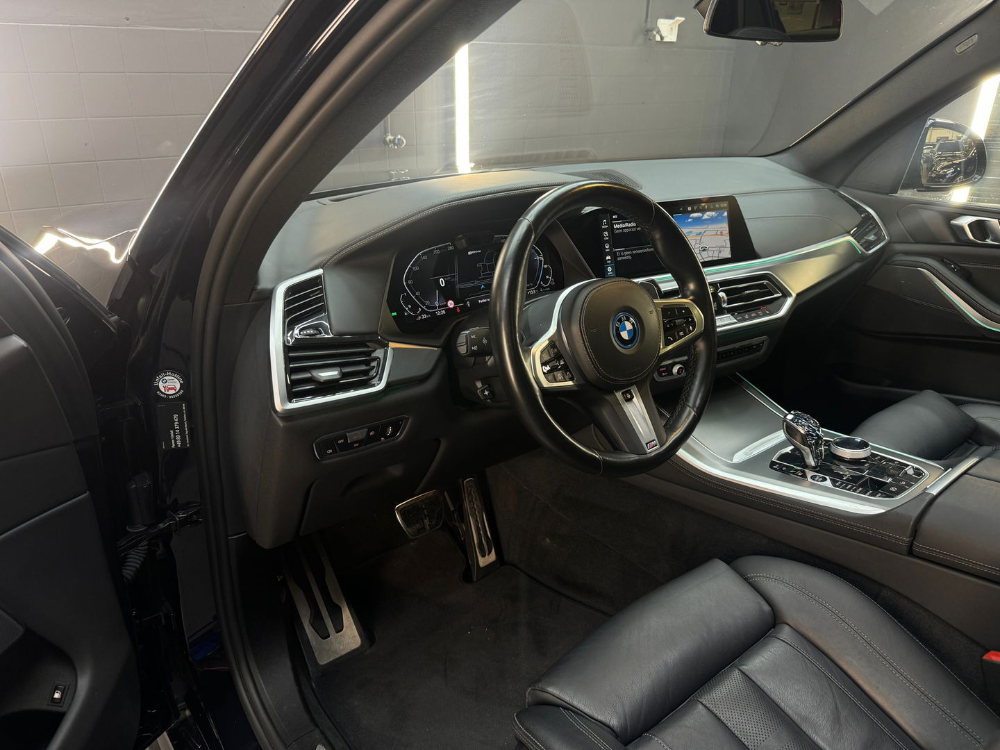 BMW X5 XDrive45e M Sport Pano|HuD|Memory|Trekhaak|Laser|360c