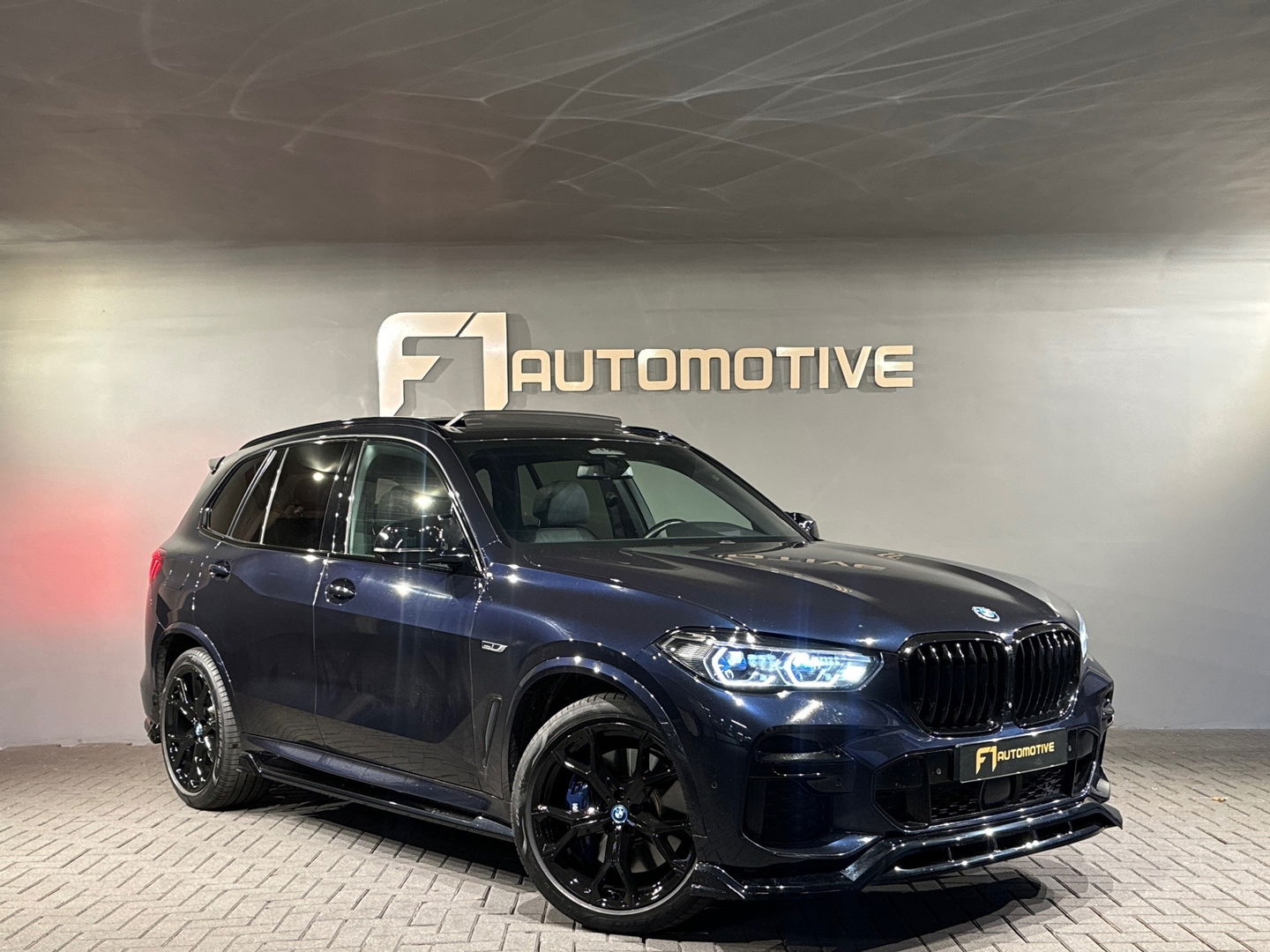 BMW X5 XDrive45e M Sport Pano|HuD|Memory|Trekhaak|Laser|360c