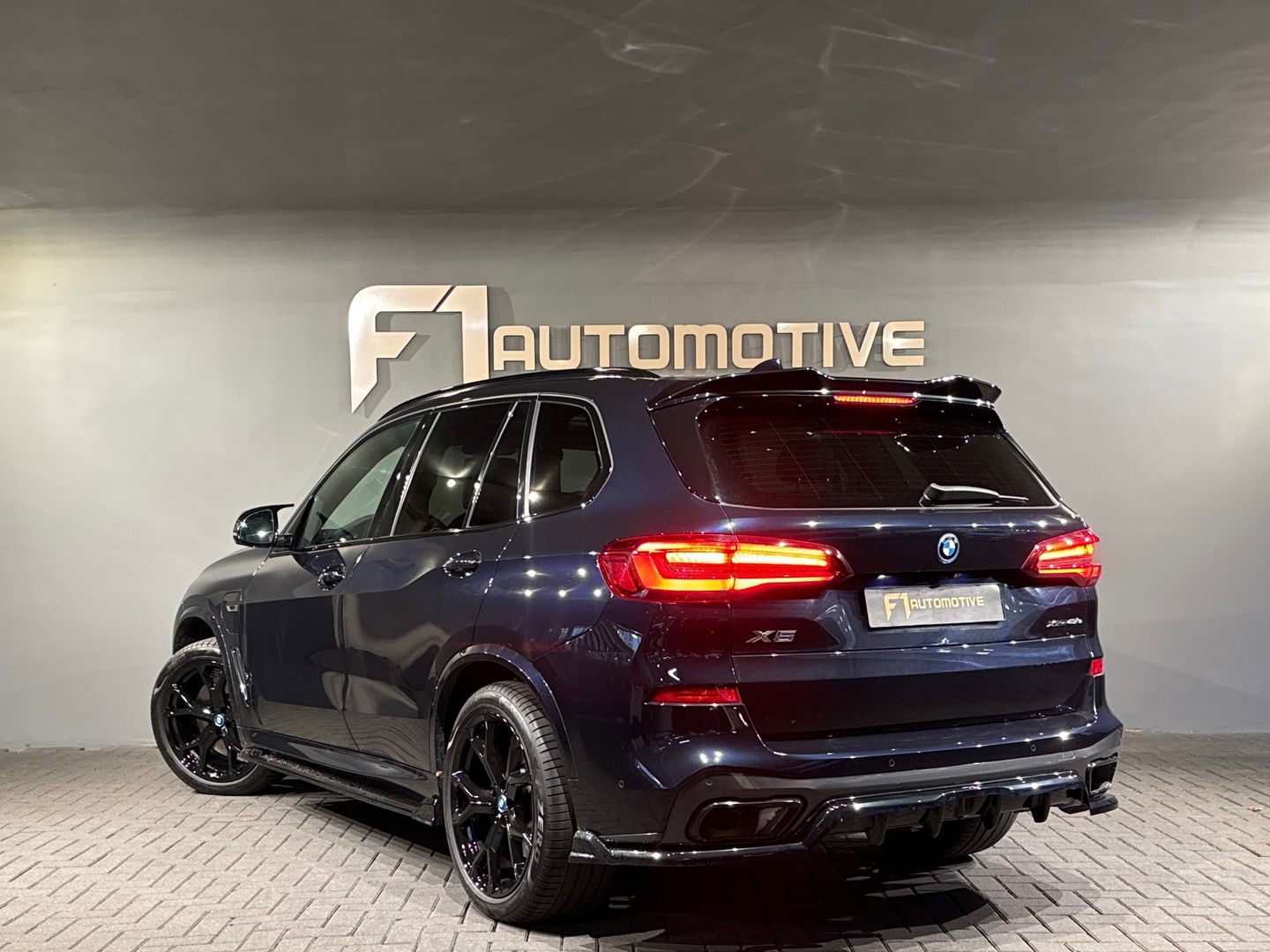BMW X5 XDrive45e M Sport Pano|HuD|Memory|Trekhaak|Laser|360c