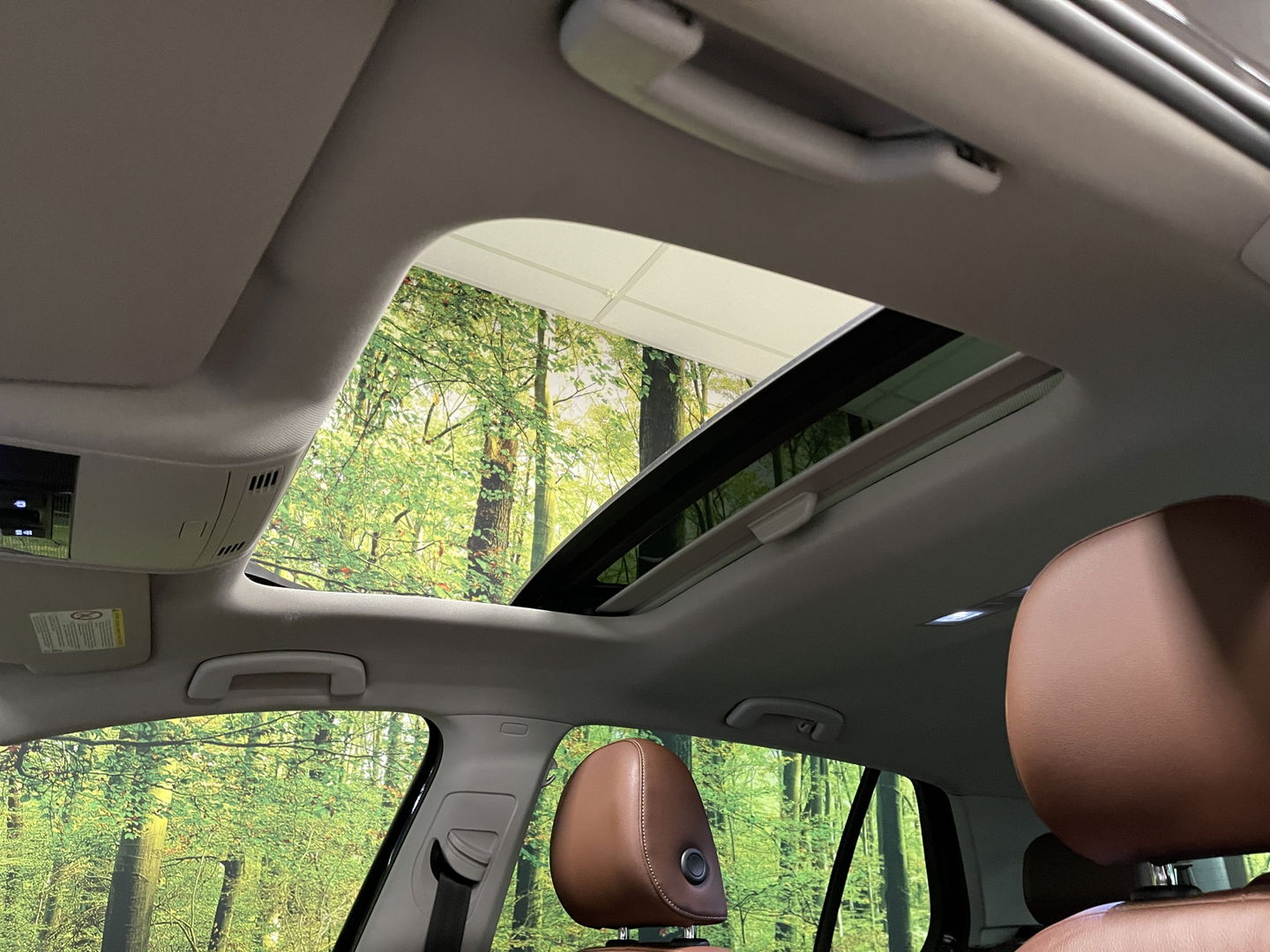 Volkswagen Golf 1.4 TSI ACT Highline | Automaat! | Panoramadak | Leder | Adaptieve Cruise Control | Lane Assist | Camera | Stoelverwarming | Xenon | Navigatie | Bluetooth | Grootlicht Assistent |