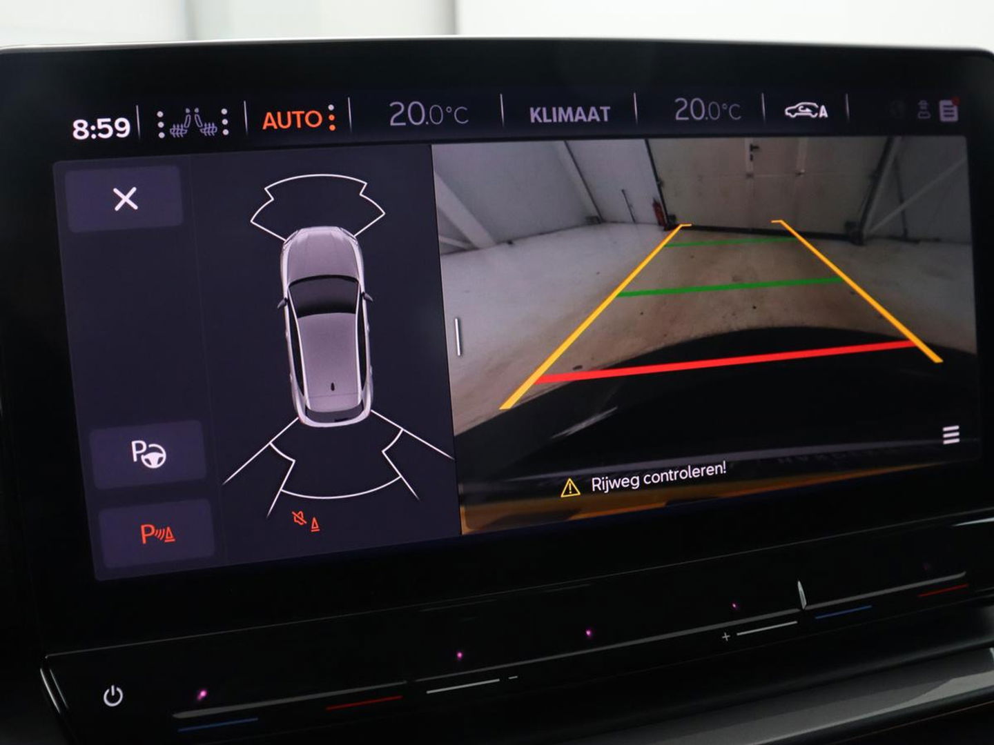 CUPRA Leon 1.4 eHybrid VZ | 245pk | Stoelverwarming | Carplay | Camera | Sfeerverlichting | Navigatie | Adaptive cruise | Keyless | Sportstoelen | 19'' | Full LED | Stuurverwarming | PHEV | Plug In