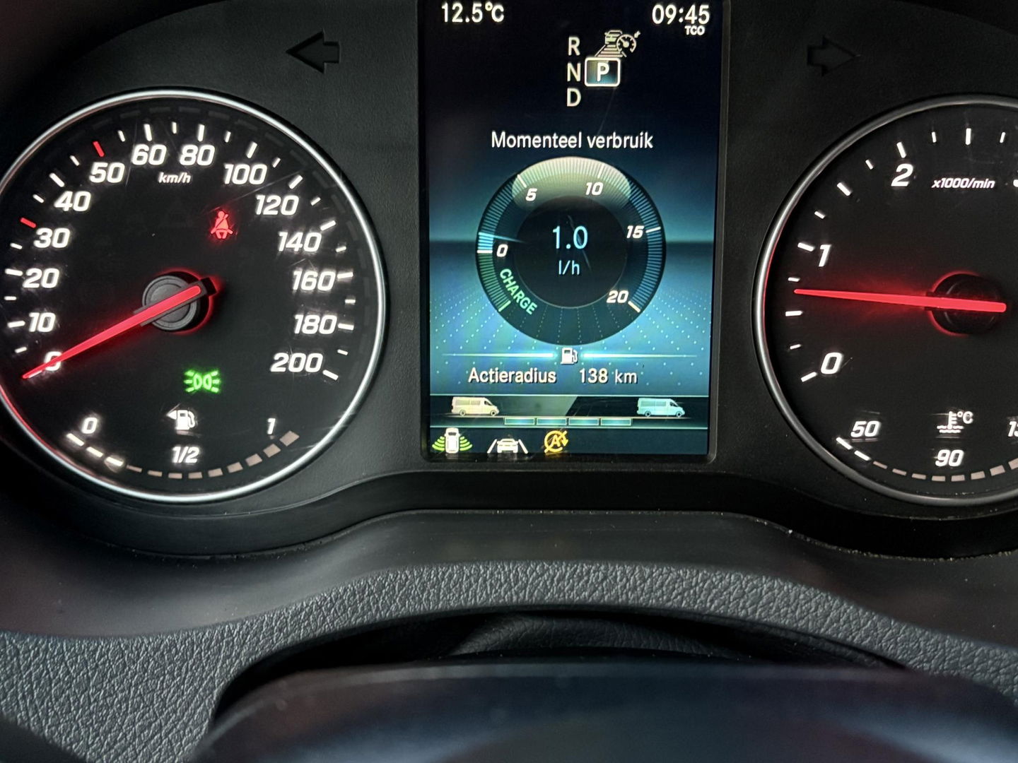 Mercedes-Benz Sprinter 519 3.0 CDI V6 L2H2 EURO 6 | DUBBELLUCHT | LED | ADAPTIVE CRUISE | 3500KG TREKKEN | DISTRONIC