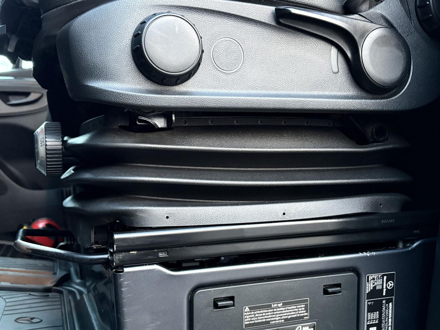 Mercedes-Benz Sprinter 519 3.0 CDI V6 L2H2 EURO 6 | DUBBELLUCHT | LED | ADAPTIVE CRUISE | 3500KG TREKKEN | DISTRONIC