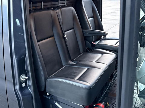 Mercedes-Benz Sprinter 519 3.0 CDI V6 L2H2 EURO 6 | DUBBELLUCHT | LED | ADAPTIVE CRUISE | 3500KG TREKKEN | DISTRONIC