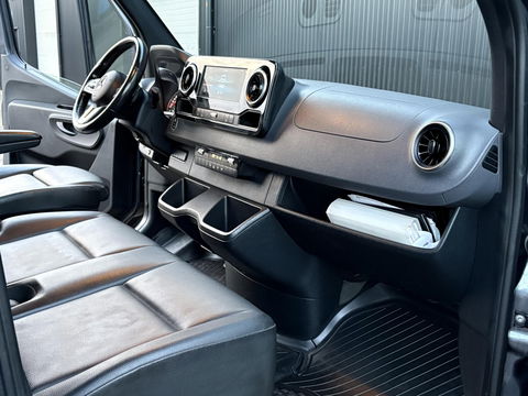 Mercedes-Benz Sprinter 519 3.0 CDI V6 L2H2 EURO 6 | DUBBELLUCHT | LED | ADAPTIVE CRUISE | 3500KG TREKKEN | DISTRONIC