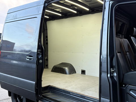 Mercedes-Benz Sprinter 519 3.0 CDI V6 L2H2 EURO 6 | DUBBELLUCHT | LED | ADAPTIVE CRUISE | 3500KG TREKKEN | DISTRONIC