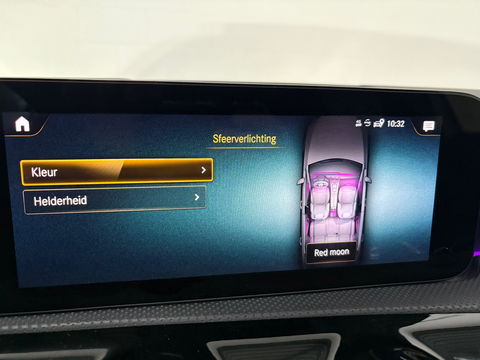 Mercedes-Benz A-Klasse AMG 35 4MATIC Premium Plus Pano Burmester