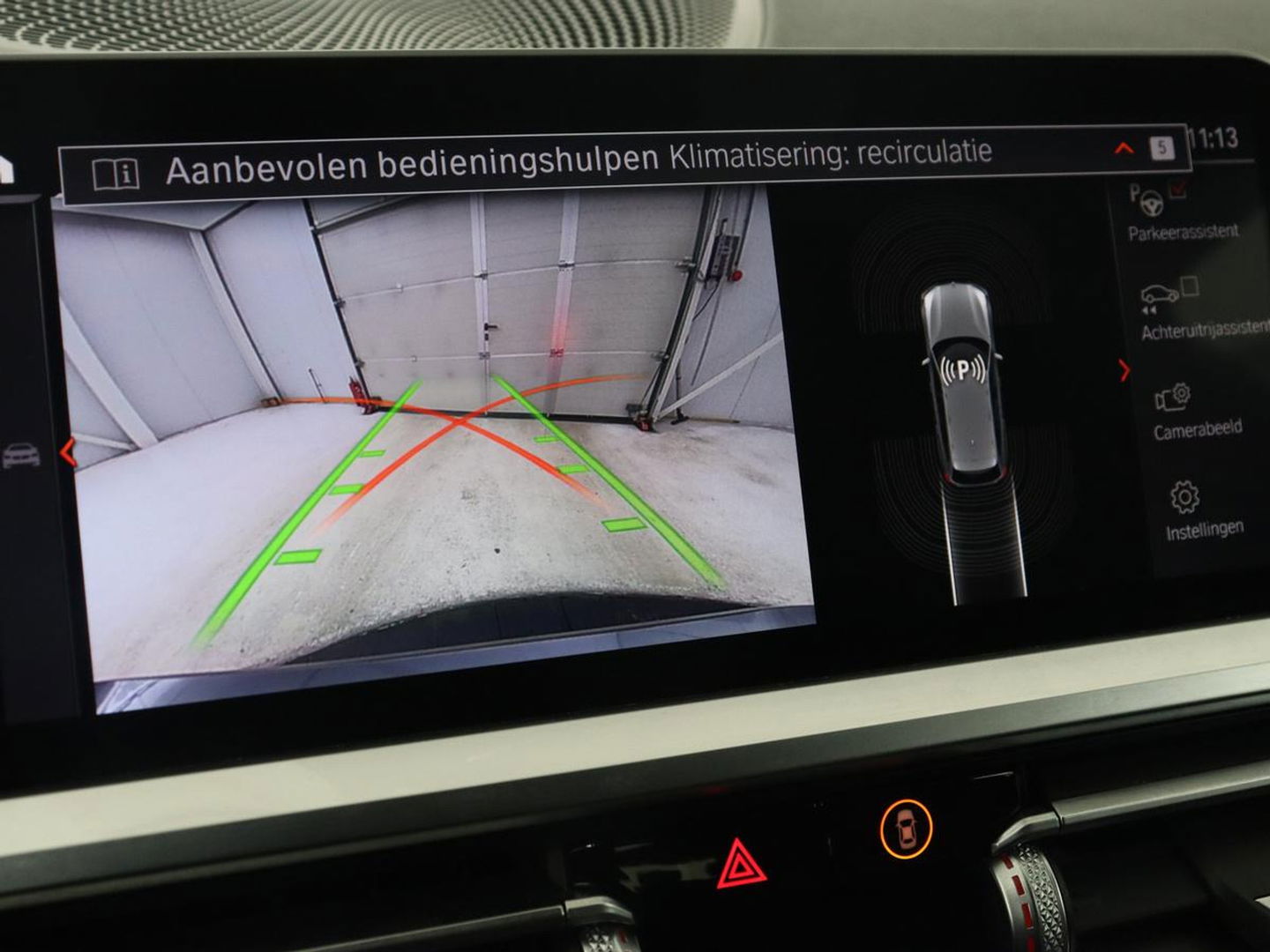 BMW 3 Serie 318i High Executive | Sport Line | Leder | Stoelverwarming | Camera | Sportstoelen | Carplay | Sfeerverlichting | Live Cockpit | Navigatie | Full LED | Climate control | Park Assist | Cruise control