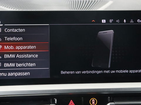 BMW 3 Serie 318i High Executive | Sport Line | Leder | Stoelverwarming | Camera | Sportstoelen | Carplay | Sfeerverlichting | Live Cockpit | Navigatie | Full LED | Climate control | Park Assist | Cruise control